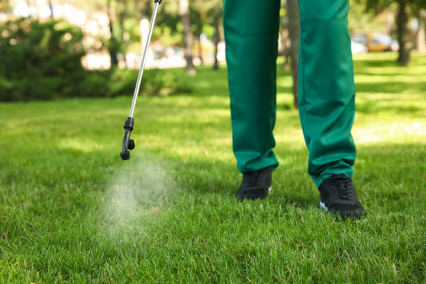 Best Best Pest Control Companies  in Middlefield, OH